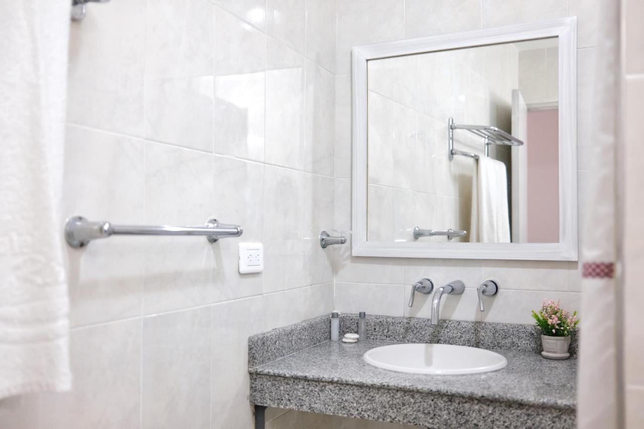 Hotel La Riviera Santa Marta Dış mekan fotoğraf