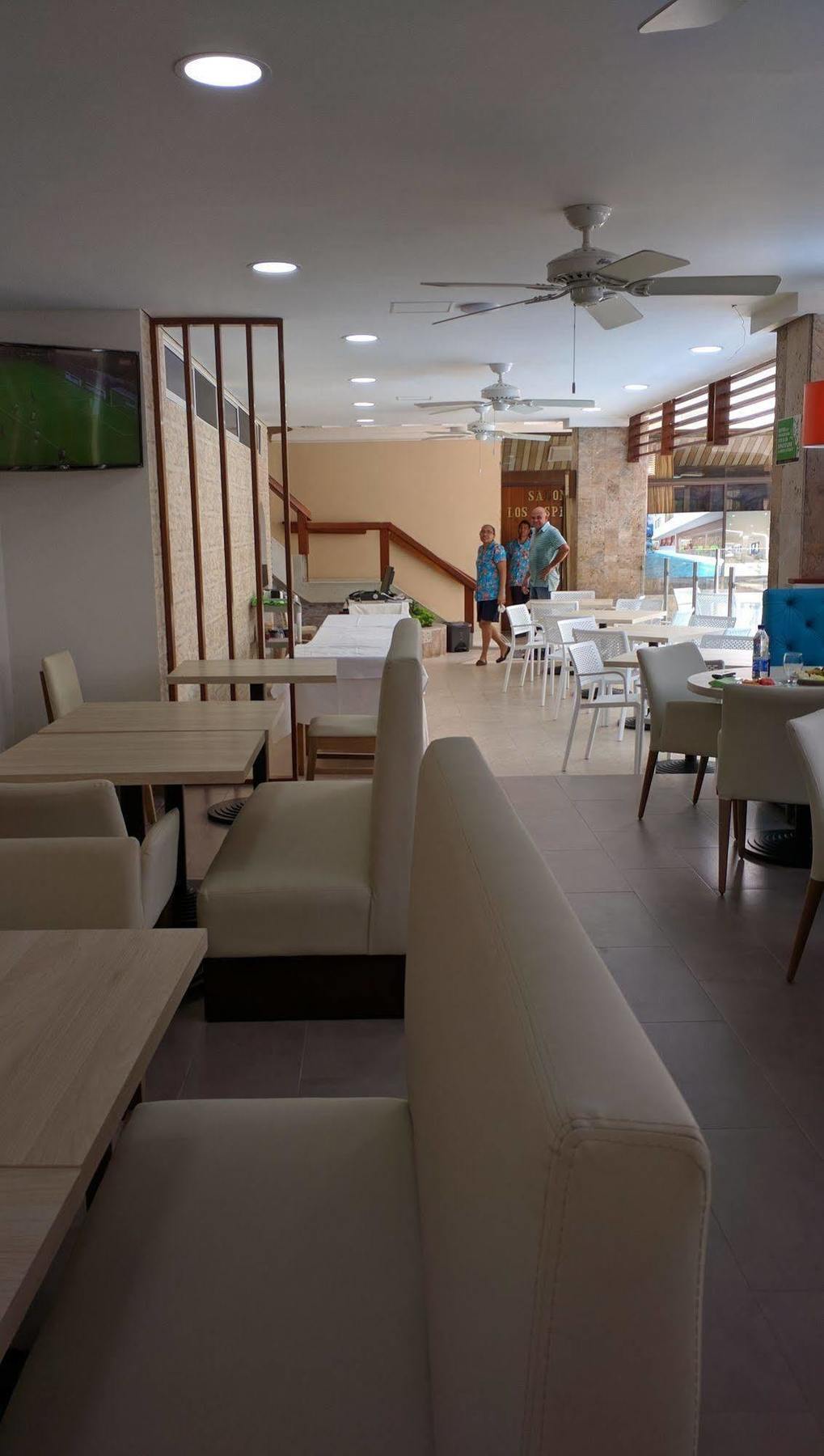 Hotel La Riviera Santa Marta Dış mekan fotoğraf